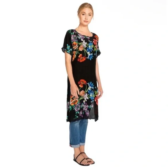 $248 Johnny Was Beautiful Blooms Tunic / Dress XSMALL Bold Embroidery Scallops $248 Johnny Was Beautiful Blooms Tunic / Dress XSMALL Bold Embroidery Scallops